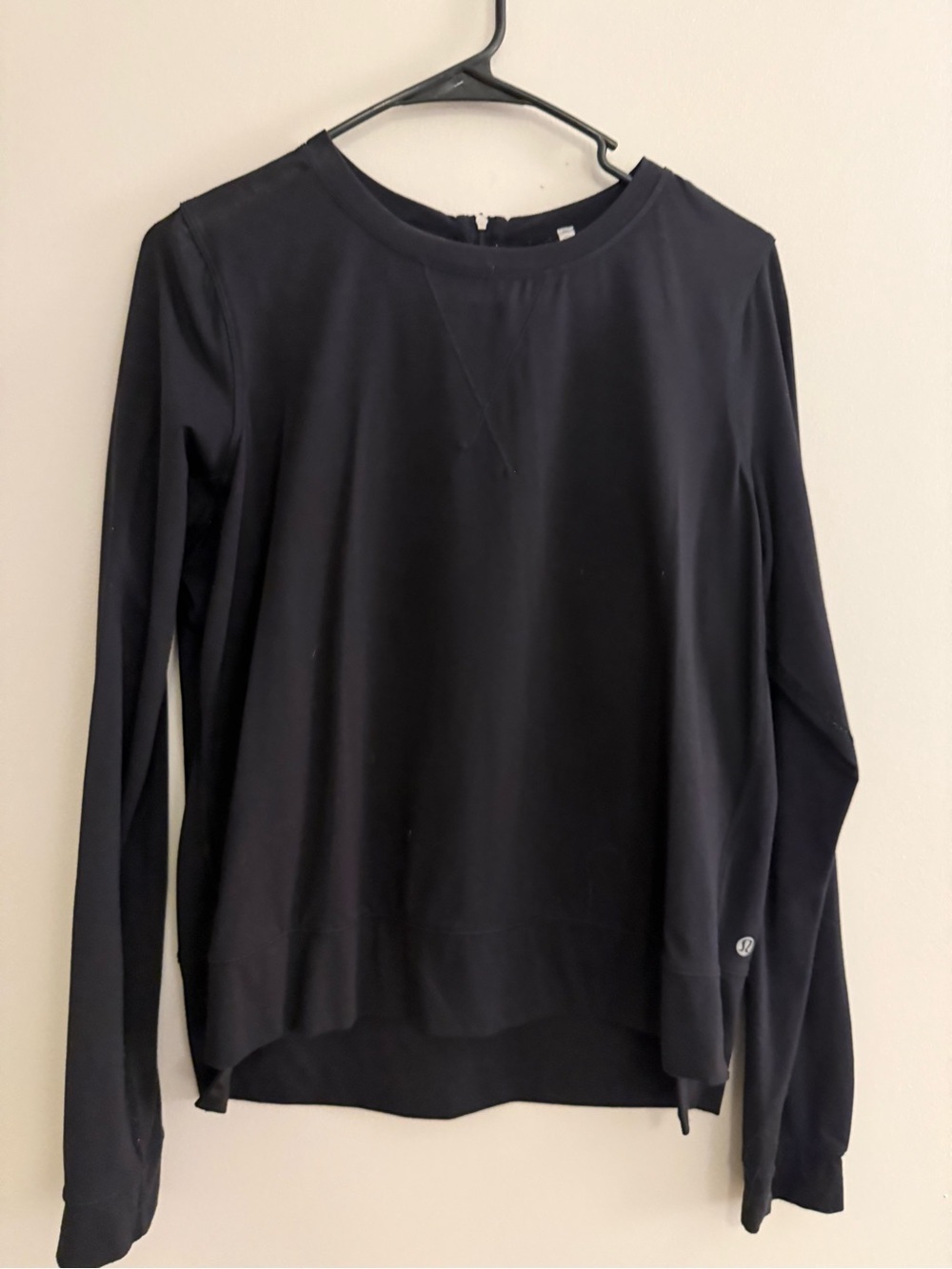 lululemon athletica Black Long-Sleeve Crew Top